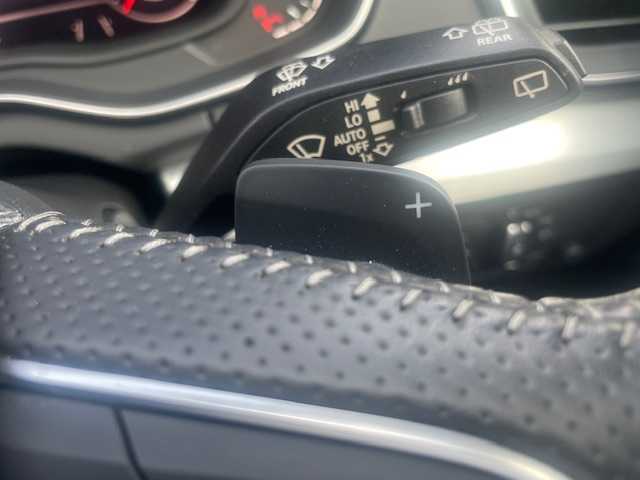 アウディ Ｑ５ Sライン コンペティション 青森県 2020(令2)年 4.5万km グレイシアホワイトメタリック 4WD/特別使用車/ターボエンジン/純正ナビ/（TV/CD/DVD/AUX/USB/SD/BT）/アラウンドビューモニター/パークアシスト/衝突被害軽減ブレーキ/アダプティブクルーズコントロール/アクティブレーンアシスト/オートマチックハイビーム/LEDヘッドライト/ダウンヒルアシストコントロール/電動リアゲート/レインセンサー/ハーフレザーシート/前席シートヒーター/前席パワーシート/D席メモリー機能付きシート/ビルトインETC2.0/ドライブレコーダー前後/ヘッドライトウォッシャー/革巻きステアリング/ステアリングスイッチ/パドルシフト/ウィンカーミラー/コーナーセンサー/電動パーキングブレーキ/ダウンヒルアシスト/エアバック　W・サイド・カーテン/スマートキー×２/プッシュスタート/アウディ１９インチAW/アイドリングストップ/取扱説明書/保証書
