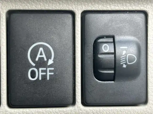 ダイハツ ムーヴ L SAⅡ 熊本県 2016(平28)年 6.3万km ブライトシルバーメタリック 社外ナビ/・AM/FM/CD/DVD/BT/SD/・フルセグTV/スマートアシストII/・衝突警報機能/・車線逸脱警報機能/・先行車発進お知らせ機能/・誤発進抑制機能/パワーモードスイッチ/電動格納ミラー/ヘッドライトレベライザー/ドアバイザー/社外フロアマット