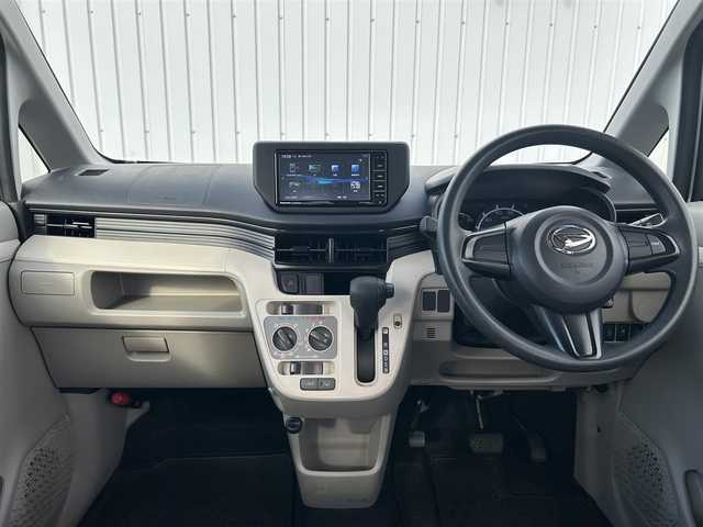 ダイハツ ムーヴ L SAⅡ 熊本県 2016(平28)年 6.3万km ブライトシルバーメタリック 社外ナビ/・AM/FM/CD/DVD/BT/SD/・フルセグTV/スマートアシストII/・衝突警報機能/・車線逸脱警報機能/・先行車発進お知らせ機能/・誤発進抑制機能/パワーモードスイッチ/電動格納ミラー/ヘッドライトレベライザー/ドアバイザー/社外フロアマット