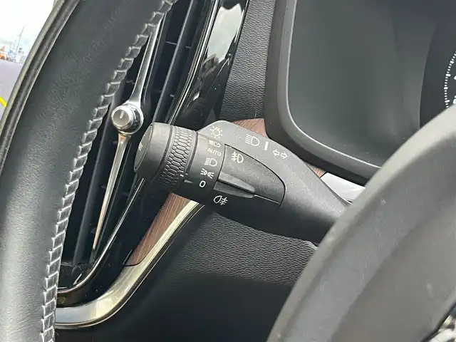 ボルボ Ｖ６０ B5 インスクリプション 山梨県 2021(令3)年 2.1万km ぺブルグレー 茶革 /harman/kardon /HUD /ACC /BLIS /LKA /インテリセーフ /360°カメラ /前後コーナーセンサー /純正メモリナビ /フルセグ /AppleC /AndroidA /Bluetooth /ワイヤレスC  /シートH /ベンチL /パワーシート /電動テールゲート /LED /ETC