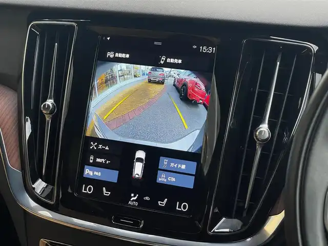 ボルボ Ｖ６０ B5 インスクリプション 山梨県 2021(令3)年 2.1万km ぺブルグレー 茶革 /harman/kardon /HUD /ACC /BLIS /LKA /インテリセーフ /360°カメラ /前後コーナーセンサー /純正メモリナビ /フルセグ /AppleC /AndroidA /Bluetooth /ワイヤレスC  /シートH /ベンチL /パワーシート /電動テールゲート /LED /ETC