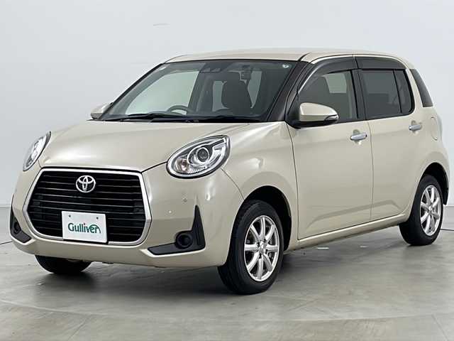 トヨタ パッソ モーダ 道央・札幌 2020(令2)年 3.8万km キナコメタリック ・ワンオーナー/・4WD/・寒冷地仕様/・社外メモリナビ/　CD/DVD/BT/・フルセグTV/・運転席シートヒーター/・ドライブレコーダー(前後)/・オートマチックハイビーム/・オートライト/・LEDヘッドライト/・衝突軽減/・コーナーセンサー/・横滑り防止/・プッシュスタート/・スペアキー/・ワイパーデアイサー /・純正フロアマット/・純正ドアバイザー/・積込タイヤ/・取扱説明書/・保証書