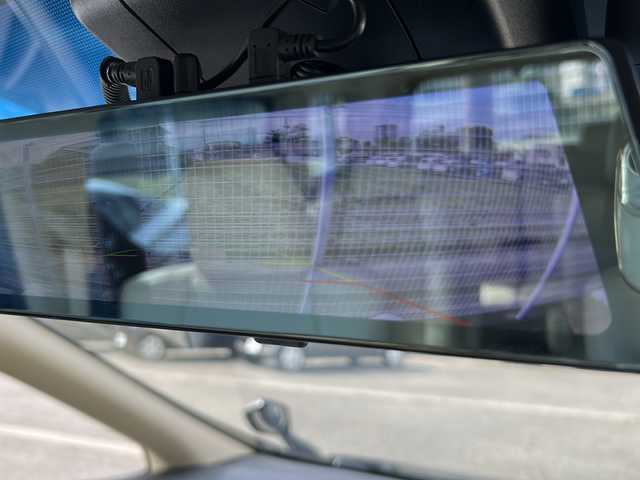 トヨタ ヴェルファイア ハイブリット X 富山県 2019(令1)年 6.7万km ブラック ワンオーナー/両側パワスラ/スマートキー×２/社外メモリーナビ(AVIC-CL902)/DVD/BT/USB/フルセグTV/ビルトインETC/ミラー型前後ドラレコ/社外フリップダウンモニター(TVM-FW1020)/LEDヘッドライト/フォグ/プッシュスタート/衝突安全ブレーキ/レーンキープアシスト/オートハイビーム/レーダークルコン/電動Pブレーキ/電格ウィンカーミラー/シートカバー/Clazzioフロアマット/電動Pブレーキ/皮巻きステアリング/ステアリングスイッチ/AC100V電源/保証書・取説・ナビ取説