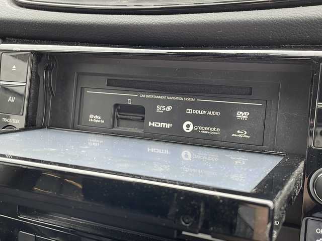 日産 エクストレイル 20Xi 新潟県 2020(令2)年 6.4万km ダイヤモンドブラック 純正9インチナビ(MM519D-L)/（AM/FM/CD/DVD/Blu-ray/Bluetooth）/フルセグTV/純正フリップダウンモニター/プロパイロット/衝突軽減/追従機能付きクルーズコントロール/レーンキープアシスト/クリアランスソナー/全周囲カメラ/デジタルインナーミラー/ドライブレコーダー/パワーバックドア/LEDヘッドライト/フォグランプ/ウィンカーミラー/電格ミラー/ドアバイザー/スペアキー