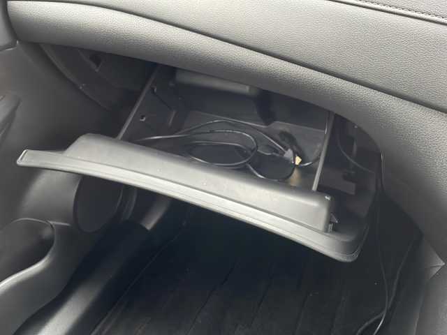 日産 エクストレイル 20Xi 新潟県 2020(令2)年 6.4万km ダイヤモンドブラック 純正9インチナビ(MM519D-L)/（AM/FM/CD/DVD/Blu-ray/Bluetooth）/フルセグTV/純正フリップダウンモニター/プロパイロット/衝突軽減/追従機能付きクルーズコントロール/レーンキープアシスト/クリアランスソナー/全周囲カメラ/デジタルインナーミラー/ドライブレコーダー/パワーバックドア/LEDヘッドライト/フォグランプ/ウィンカーミラー/電格ミラー/ドアバイザー/スペアキー