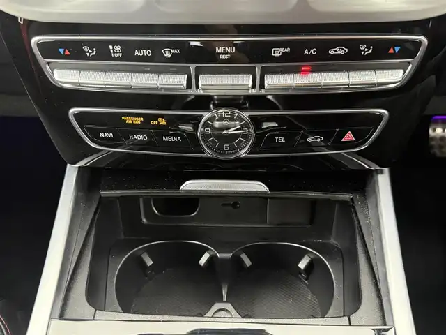 メルセデス・ベンツ ゲレンデヴァーゲン Ｇ３５０ｄ AMGライン 愛知県 2020(令2)年 2.4万km イリジウムシルバー ラグジュアリーパッケージ/サンルーフ/ブルメスタープレミアムサウンド/AMGスタイリングパッケージ/アダプティブダンピングシステム/純正ナビ/Bluetooth接続/フルセグTV/AppleCarPlay/AndroidAuto/ETC2.0/純正前後ドライブレコーダー/シートヒーター/レーザシート/衝突被害軽減ブレーキ/アダプティブクルーズコントロール/レーンキープアシスト/ブラインドスポットモニター/衝突被害軽減ブレーキ