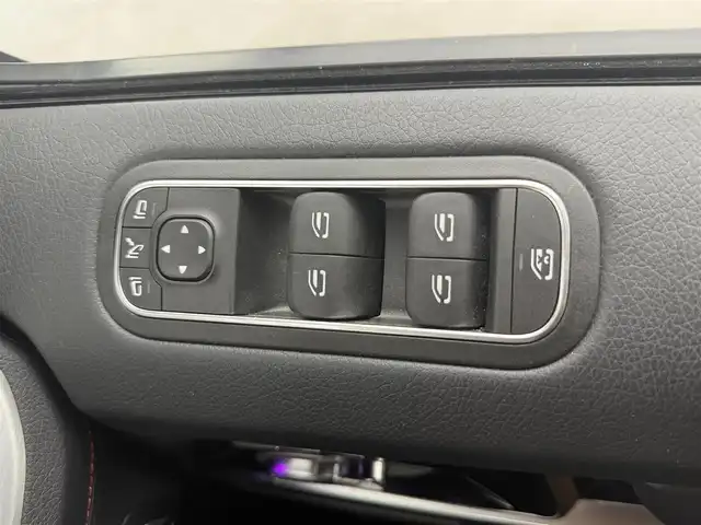 メルセデス・ベンツ ゲレンデヴァーゲン Ｇ３５０ｄ AMGライン 愛知県 2020(令2)年 2.4万km イリジウムシルバー ラグジュアリーパッケージ/サンルーフ/ブルメスタープレミアムサウンド/AMGスタイリングパッケージ/アダプティブダンピングシステム/純正ナビ/Bluetooth接続/フルセグTV/AppleCarPlay/AndroidAuto/ETC2.0/純正前後ドライブレコーダー/シートヒーター/レーザシート/衝突被害軽減ブレーキ/アダプティブクルーズコントロール/レーンキープアシスト/ブラインドスポットモニター/衝突被害軽減ブレーキ