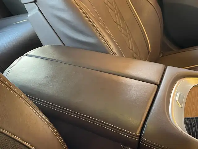 ＢＭＷ ７４０ｄ xDrive Mスポーツ 愛知県 2017(平29)年 6.7万km グレイシャーシルバー BMW Individualエクスクルーシブナッパレザーシート/リアエンターテインメント/ハイグロスシャドー/サンルーフ/純正ナビ/360度カメラ/フルセグTV/ACC/レーンキープアシスト/ブラインドスポットアシスト/純正20インチアルミ