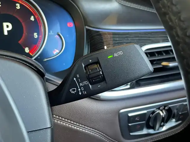 ＢＭＷ ７４０ｄ xDrive Mスポーツ 愛知県 2017(平29)年 6.7万km グレイシャーシルバー BMW Individualエクスクルーシブナッパレザーシート/リアエンターテインメント/ハイグロスシャドー/サンルーフ/純正ナビ/360度カメラ/フルセグTV/ACC/レーンキープアシスト/ブラインドスポットアシスト/純正20インチアルミ