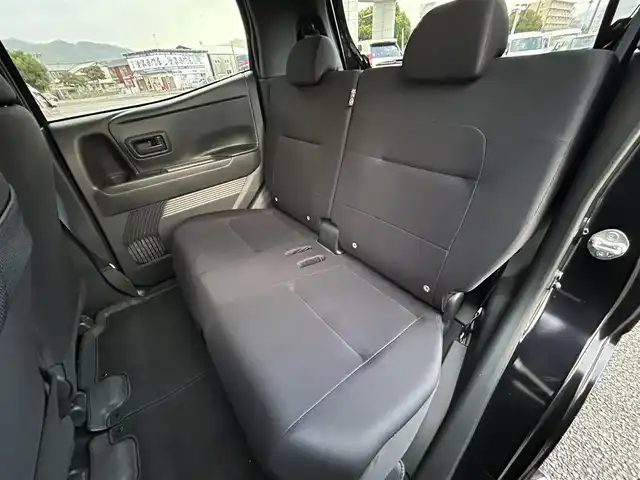 日産 サクラ X 福岡県 2022(令4)年 1.3万km ブラック ワンオーナー車/KENWOOD 9インチナビ【MDF-M910HDF】/（FM/AM/CD/DVD/Bluetooth/フルセグＴＶ）/運転支援/・車線逸脱警報/・踏み間違い衝突防止/・先行車発進お知らせ/・速度/道路標識表示/・フロント/リヤソナー/・ふらつき警報/横滑り防止/オートライト/ハイビームアシスト/純正14インチアルミホイール/コムテック前後ドライブレコーダー【ZDR035】/ビルトインＥＴＣ/e-Pedal Step/ドライブモードセレクター/純正フロアマット/純正ドアバイザー/電動パーキングブレーキ/プッシュスタート/充電ケーブル/スペアキー×1/アクセサリーソケット/ISOFIX/保証書/取扱説明書