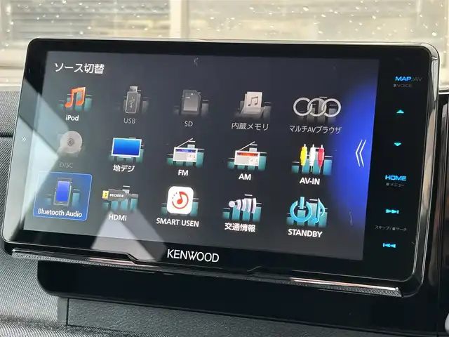 日産 サクラ X 福岡県 2022(令4)年 1.3万km ブラック ワンオーナー車/KENWOOD 9インチナビ【MDF-M910HDF】/（FM/AM/CD/DVD/Bluetooth/フルセグＴＶ）/運転支援/・車線逸脱警報/・踏み間違い衝突防止/・先行車発進お知らせ/・速度/道路標識表示/・フロント/リヤソナー/・ふらつき警報/横滑り防止/オートライト/ハイビームアシスト/純正14インチアルミホイール/コムテック前後ドライブレコーダー【ZDR035】/ビルトインＥＴＣ/e-Pedal Step/ドライブモードセレクター/純正フロアマット/純正ドアバイザー/電動パーキングブレーキ/プッシュスタート/充電ケーブル/スペアキー×1/アクセサリーソケット/ISOFIX/保証書/取扱説明書