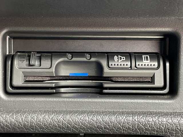 日産 エクストレイル 20X 青森県 2017(平29)年 9.2万km チタニウムカーキ 4WD/純正9インチナビ・フルセグTV/CD・DVD・Bluetooth・USB・AUX/OPアラウンドビューモニター/OPインテリジェントルームミラー/パワーバックドア/OP前後席シートヒーター/エマージェンシーブレーキ/踏み間違い衝突防止アシスト/車線逸脱警報/フロント・バックソナー/ビルトインETC/LEDヘッドライト/フォグランプ/純正18インチアルミ/OPシルバールーフレール/インテリキー/プッシュスタート