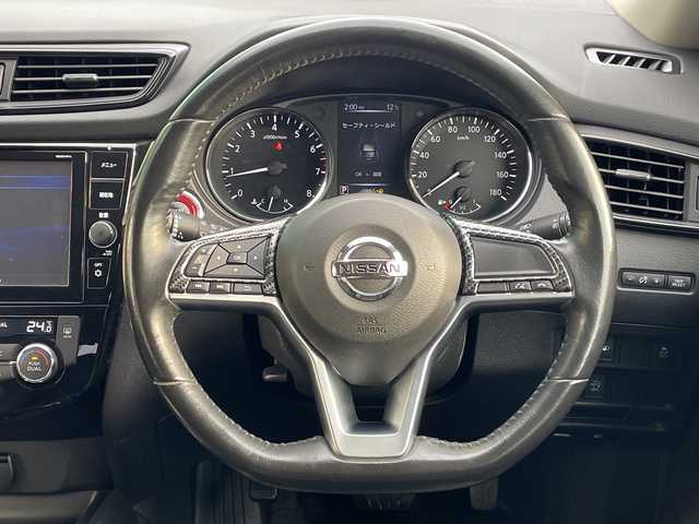 日産 エクストレイル 20X 青森県 2017(平29)年 9.2万km チタニウムカーキ 4WD/純正9インチナビ・フルセグTV/CD・DVD・Bluetooth・USB・AUX/OPアラウンドビューモニター/OPインテリジェントルームミラー/パワーバックドア/OP前後席シートヒーター/エマージェンシーブレーキ/踏み間違い衝突防止アシスト/車線逸脱警報/フロント・バックソナー/ビルトインETC/LEDヘッドライト/フォグランプ/純正18インチアルミ/OPシルバールーフレール/インテリキー/プッシュスタート