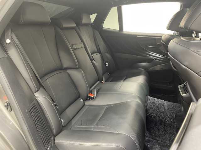 レクサス ＬＳ 500h Iパッケージ 宮城県 2017(平29)年 4.6万km マンガンラスター サンルーフ/４WD/レクサスセーフティシステム/・プリクラッシュセーフティ/・レーンディパーチャーアラート/・レーダークルーズコントロール/・アダプティブハイビームシステム/・ロードサインアシスト/・先行車発進告知機能/・パーキングサポートブレーキ/・ブラインドスポットモニター/純正SDナビ/・Bluetooth/CD/DVD/USB/・フルセグTV/・2.0ETC/・全方位カメラ/アイドリングストップ/電子パーキング/・オートブレーキホールド/革巻きステアリング/・ステアリングヒーター/・ステアリングスイッチ/パワーシート（運転席/助手席）/・シートヒーター（全席）/プッシュスタート/・スマートキー/LEDヘッドライト/・オートライト/・オートハイビーム/純正フロアマット/純正アルミホイール