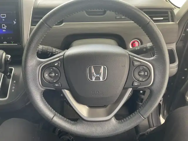 ホンダ フリード G ホンダセンシング 埼玉県 2019(平31)年 5.8万km モダンスティールM 純正９インチナビ　バックカメラ　両側パワースライドドア　ビルトインＥＴＣ　ドライブレコーダー　アダプティブクルーズコントロール　純正アルミホイール　ＬＥＤライト　ＣＤ　ＤＶＤ　Ｂｌｕｅｔｏｏｔｈ TV