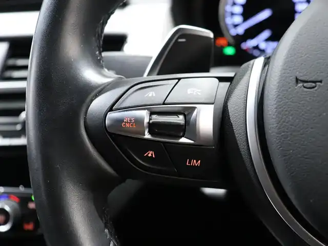 ＢＭＷ Ｘ１ xDrive 18d Mスポーツ 静岡県 2021(令3)年 0.9万km アルピンホワイトⅢ 衝突軽減ブレーキ　/半革　/ＡＣＣ　/純正１８ＡＷ　/ＥＴＣ　/ＬＥＤ　/アンビエントライト　/アイドリングストップ　/電動リアゲート　/パドルシフト　/コーナーセンサー　/スマートキー　/社外ドライブレコーダー