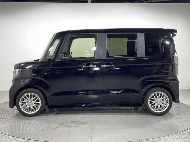 ホンダ Ｎ ＢＯＸ カスタム L ターボ 広島県 2022(令4)年 1.2万km クリスタルブラックパール 純正ナビ/両側パワースライドドア/バックカメラ/ハーフレザーシート/シートヒーター/パドルシフト/ホンダセンシング/・衝突軽減ブレーキ/・レーンキープアシスト/・アダプティブクルーズコントロール/・オートハイビーム/・誤発進抑制機能/LEDヘッドランプ/純正15インチAW/ETC/ドライブレコーダー
