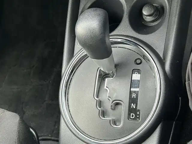 三菱 ＲＶＲ M 熊本県 2015(平27)年 8.8万km シルキーホワイト 社外ナビ/・AM/FM/CD/DVD/USB/iPod/AUX/BT/・フルセグTV/社外ETC/横滑り防止機能/アイドリングストップ/ハロゲンライト/・ヘッドライトレベライザー/電動格納ミラー/社外フロアマット/純正WCP/イモビライザー/リモコンキー/取扱説明書あり/保証書あり