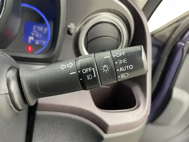 ホンダ Ｎ ＯＮＥ プレミアム ツアラー 群馬県 2014(平26)年 7.6万km プレミアムブルームーンパール 純正７インチナビ　バックカメラ　クルーズコントロール　ＨＩＤライト　オートライト　ベンチシート　社外１３インチＡＷ　ステアリングリモコン　パドルシフト　プッシュスタート　スマートキー　ＥＴＣ　禁煙車