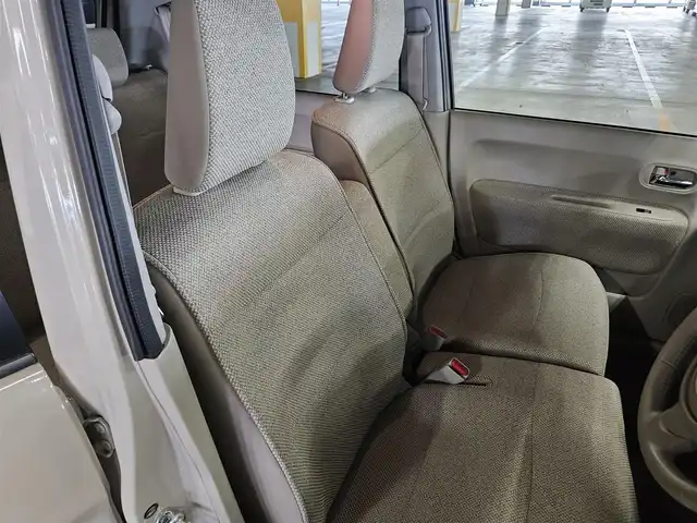 スズキ ラパン S 宮崎県 2017(平29)年 3.5万km フォーンベージュM ワンオーナー/純正8型ナビ/　(Bluetooth/CD/DVD)/フルセグTV/全方位モニター/横滑り防止装置/HIDヘッドランプ/オートライト/本革巻きステアリング/ステアリングスイッチ/前席シートヒーター/キーレスプッシュスタートシステム/禁煙車