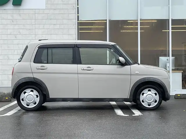 スズキ ラパン S 宮崎県 2017(平29)年 3.5万km フォーンベージュM ワンオーナー/純正8型ナビ/　(Bluetooth/CD/DVD)/フルセグTV/全方位モニター/横滑り防止装置/HIDヘッドランプ/オートライト/本革巻きステアリング/ステアリングスイッチ/前席シートヒーター/キーレスプッシュスタートシステム/禁煙車