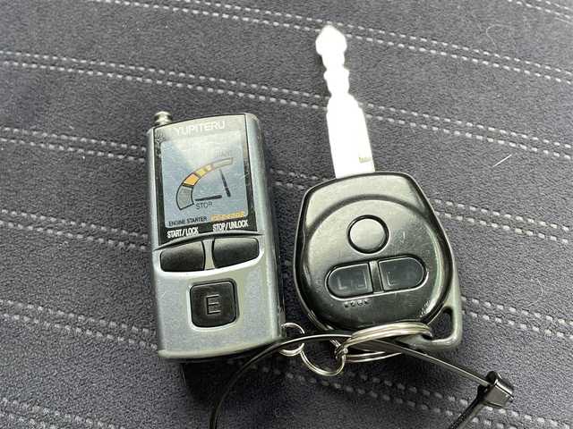 スズキ エブリィ ワゴン PZターボ スペシャル 道央・札幌 2006(平18)年 7.5万km アズールグレーパールメタリック ・４WD/・純正オーディオ/　FM＆AM＆CD＆MD/・電動格納ミラー/・電動ステップ/・社外エンジンスターター/。リモコンキー/・シートヒーター/・純正フロアマット/・ドアバイザー/・フォグライト/・シートヒーター/・バニティミラー/・オーバーヘッドコンソール/・ヘッドライトレベライザー