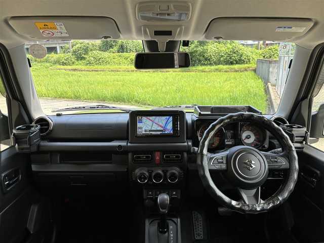 スズキ ジムニー XC 長崎県 2020(令2)年 2.6万km ジャングルグリーン 社外メモリナビ/(CD/DVD/BT/フルセグ)/衝突軽減ブレーキ/シートヒーター/スマートキー/プッシュスタート/オートライト/純正16インチAW/ETC