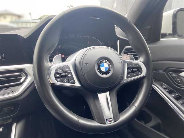 ＢＭＷ ３２０ｉ Mスポーツ 栃木県 2019(令1)年 3.3万km アルピンホワイトⅢ コンフォートパッケージ /ACC /全方位カメラ/純正ナビ　/パワーシート　/シートヒーター　/ハーフレザー　/電動リアゲート/ETC　/LED　/純正18インチAW　/社外ドラレコ前後