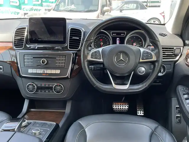 メルセデス・ベンツ ＧＬＳ３５０ｄ 神奈川県 2018(平30)年 4.5万km ダイヤモンドホワイト 純正COMANDナビ/　（Bluetooth・CD・USB）/フルセグTV/黒革シート/前席/2列目シートヒーター/前席パワーシート/サンルーフ/ハーマンカードンサウンドシステム/360°カメラ/レーダーセーフティパッケージ/ブラインドスポットモニター/パワーバックドア/LEDヘッドライト/純正21インチAW/ルーフレール/前方ドラレコ/スマートキー×2/保証書/取扱説明書/R1.2.3.5記録簿有り