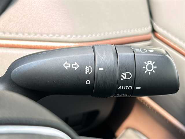 トヨタ ハリアー Z 三重県 2020(令2)年 4万km ブラック 純正マルチメディアナビ/バックカメラ/BSM/JBL/デジタルインナーミラー/USB給電ポート/革巻きステアリング/ステアリングリモコン/前後コーナーセンサー/ビルトインETC2.0/電子パーキング/オートハイビーム/パワーバックドア/パワーシート/電動格納ミラー/禁煙車
