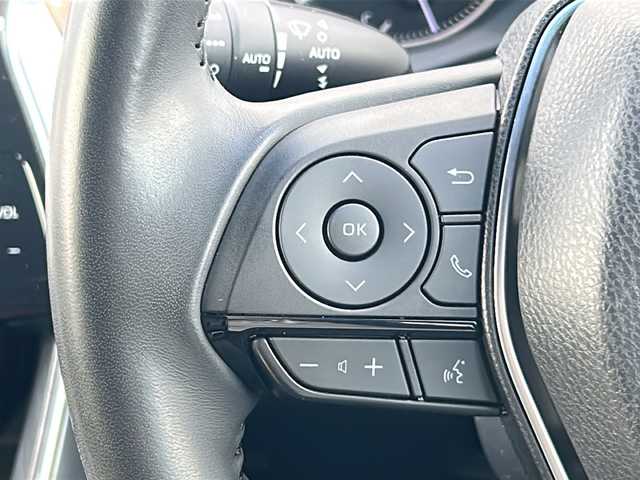 トヨタ ハリアー Z 三重県 2020(令2)年 4万km ブラック 純正マルチメディアナビ/バックカメラ/BSM/JBL/デジタルインナーミラー/USB給電ポート/革巻きステアリング/ステアリングリモコン/前後コーナーセンサー/ビルトインETC2.0/電子パーキング/オートハイビーム/パワーバックドア/パワーシート/電動格納ミラー/禁煙車