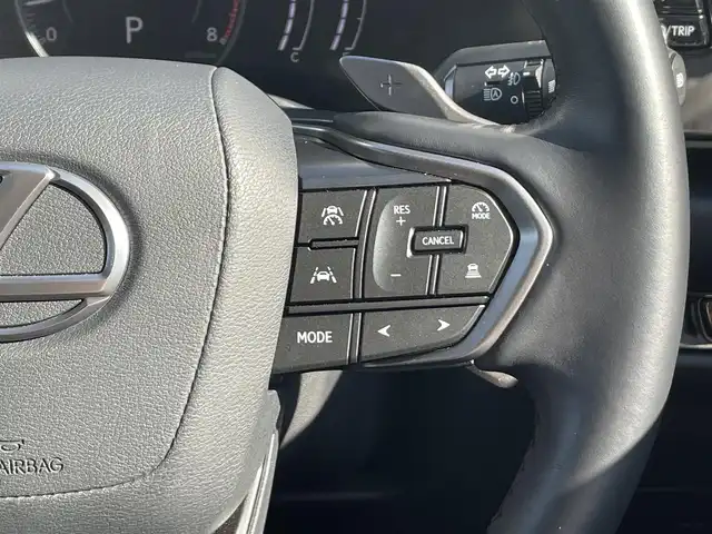 レクサス ＮＸ 250 愛知県 2023(令5)年 0.7万km グラファイトブラックガラスフレーク 〇純正9.8インチナビ/〇フルセグTV/〇ハンズフリーパワーバックドア/〇バックカメラ/〇ビルトインETC2.0/〇レーダークルーズコントロール/〇コーナーセンサー/〇セーフティシステムプラス/〇ブラインドスポットモニター/パーキングサポートブレーキ/〇LEDヘッドランプ/〇LEDフロントフォグランプ/〇革巻きステアリングホイール/パドルシフト/〇合皮シート/〇パワーシート/〇スマートエントリー/スタートシステム/〇左右独立温度調整オートエアコン/ナノイーX/〇デジタルインナーミラー/〇純正オプション20インチアルミホイール/〇モデリスタエアロ(F・R)/〇禁煙車