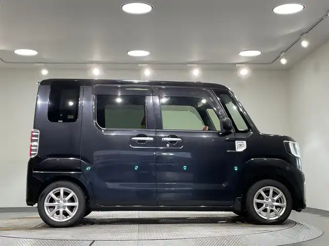 ダイハツ ウェイク X SA 愛知県 2015(平27)年 7.7万km ブラックマイカメタリック 社外メモリナビ（AVN-Z04i）/・AM/FM/CD/DVD/Bluetooth/・フルセグテレビ/衝突軽減ブレーキ/片側パワースライド/ETC/LEDヘッドライト/純正14インチアルミホイル/オートエアコン/オートライト/プッシュスタートボタン/スマートキー/フロアマット/保証書/取扱説明書