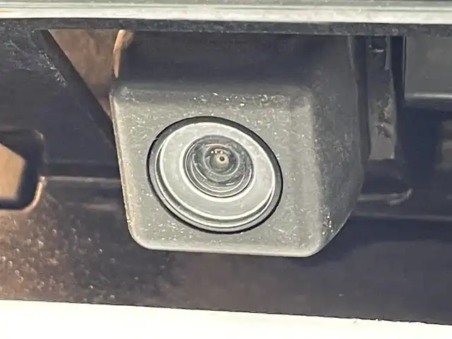 ダイハツ ウェイク X SA 愛知県 2015(平27)年 7.7万km ブラックマイカメタリック 社外メモリナビ（AVN-Z04i）/・AM/FM/CD/DVD/Bluetooth/・フルセグテレビ/衝突軽減ブレーキ/片側パワースライド/ETC/LEDヘッドライト/純正14インチアルミホイル/オートエアコン/オートライト/プッシュスタートボタン/スマートキー/フロアマット/保証書/取扱説明書