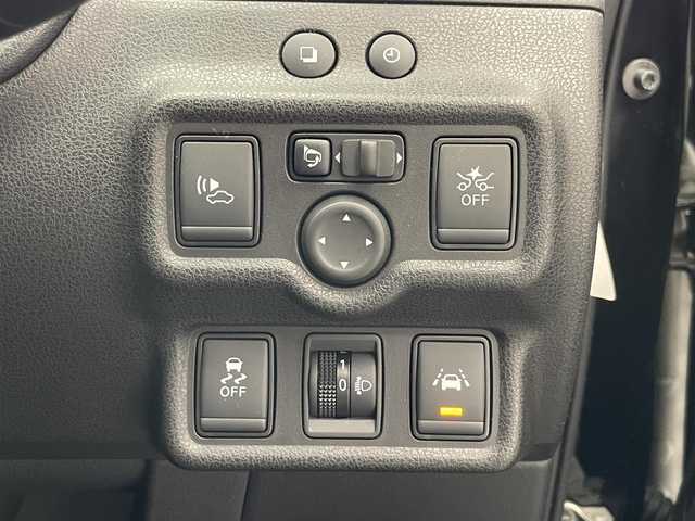 日産 ノート e－パワー X 神奈川県 2017(平29)年 7.8万km スーパーブラック 純正ナビ　全方位カメラ　スマートルームミラー　禁煙車　Ｂｌｕｅｔｏｏｔｈ　フルセグＴＶ　ＤＶＤ再生　ＥＴＣ　前後ドラレコ　衝突軽減　ＨＩＤオートライト　レーンキープ　純正フロアマット　プッシュスタート