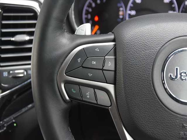 クライスラー・ジープ ジープ グランドチェロキー LTD 和歌山県 2021(令3)年 5.1万km 白 黒革 /CarPlay /ACC /ナビ /Bカメ /TV /エアサス/前後ドラレコ  /オートテールゲート /衝突軽減ブレーキ /レーンセンス /BSM /ベンチレーション /シートヒーター /パワーシート /スマートキー /パドルシフト /HIDライト /ETC/取扱説明書/保証書