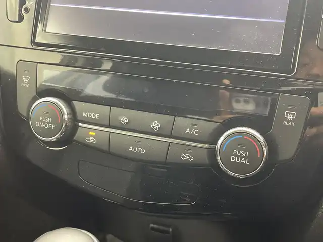 日産 エクストレイル 20X エマージェンシーブレーキ 群馬県 2016(平28)年 5.8万km ダイヤモンドブラック ワンオーナ－純正９型ナビ　フルセグ　アイドリングストップ　衝突被害軽減ブレーキ　レーンアシスト　オートライト　ＬＥＤヘットライト　電動格納ミラー　前方ドライブレコーダー　ＥＴＣ　スマートキー　禁煙車
