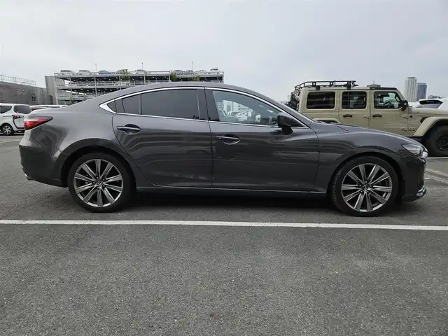 マツダ アテンザ セダン XD Lパッケージ 福岡県 2018(平30)年 7.4万km マシーングレープレミアムM 〇４WD/〇純正8インチナビ/〇フルセグTV/〇バックカメラ/〇360度ビューモニター/〇ETC/〇レーダークルーズコントロール/〇スマートサポートブレーキ/〇レーンキープアシスト/〇コーナーセンサー/〇ツインターボ/〇LEDヘッドランプ/〇左右独立温度調整オートエアコン/〇革巻きステアリングホイール/ステアリングヒーター/〇ナッパ革シート/〇パワーシート/シートヒーター/〇純正19インチアルミホイール/〇アドバンストキーレスエントリーシステム/〇禁煙車