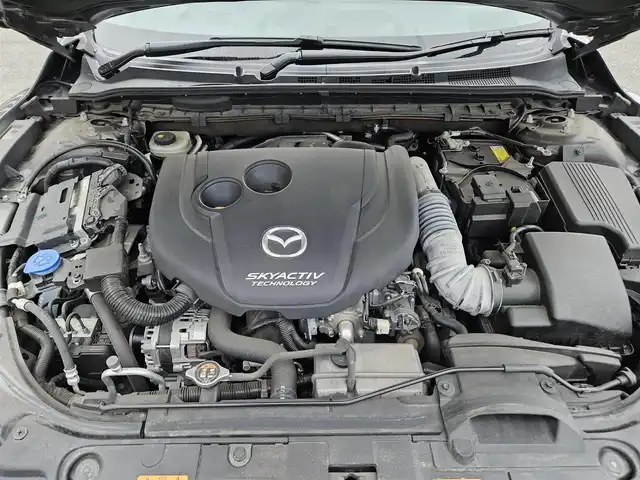 マツダ アテンザ セダン XD Lパッケージ 福岡県 2018(平30)年 7.4万km マシーングレープレミアムM 〇４WD/〇純正8インチナビ/〇フルセグTV/〇バックカメラ/〇360度ビューモニター/〇ETC/〇レーダークルーズコントロール/〇スマートサポートブレーキ/〇レーンキープアシスト/〇コーナーセンサー/〇ツインターボ/〇LEDヘッドランプ/〇左右独立温度調整オートエアコン/〇革巻きステアリングホイール/ステアリングヒーター/〇ナッパ革シート/〇パワーシート/シートヒーター/〇純正19インチアルミホイール/〇アドバンストキーレスエントリーシステム/〇禁煙車