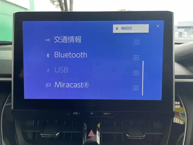 トヨタ カローラ クロス ハイブリッド Z 宮城県 2025(令7)年 0.1万km メタルストリームM 純正ナビ 10.5インチ/ＡＭ／ＦＭ／Ｂｌｕｅｔｏｏｔｈ／Ｍｉｒａｃａｓｔ／フルセグＴＶ/レーダークルーズコントロール/ブラインドスポットモニター/プリクラッシュセーフティ/レーンディパーチャーアラート/レーントレーシングアシスト/クリアランスソナー/ハンドルヒーター/シートヒーター/運転席パワーシート/オートハイビーム（ＬＥＤ）/パワーバックドア/ＥＴＣ２．０/純正フロアマット/ハーフレザーシート/スペアキー×１/純正AWサマータイヤ225/50/R18