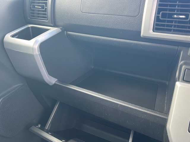 ダイハツ ウェイク G SA 愛知県 2015(平27)年 12.8万km パールホワイトⅢ /禁煙車//純正ナビ・フルセグTV/　(NMZP-W64D)//バックカメラ//ETC//前ドラレコ/　(ZDR-022)//スマートアシスト//低速域衝突回避支援ブレーキ//誤発進抑制制御//先行車発進お知らせ//両側パワースライドドア//後席サンシェード//LEDオートライト//プッシュスタート//ecoIDLE//電動格納ミラー//ISOFIX//ステアリングスイッチ//フォグランプ//純正ラバーフロアマット//純正ドアバイザー//取扱説明書/新車保証書//スペアキー×1