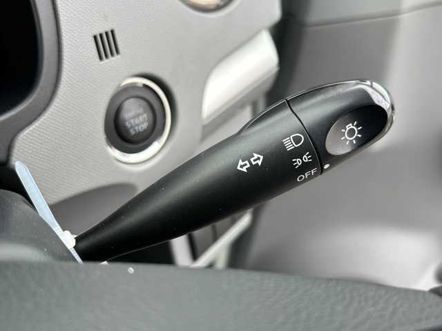 スズキ ワゴンＲ FX－LTD 千葉県 2011(平23)年 12.2万km パールホワイト 社外ナビ（ｃａｒｒｏｚｚｅｒｉａ　ＡＶＩＣ－ＭＲＺ０９）　シートカバー　ＬＥＤルームランプ　ＢＴ　スマートキー　フルセグ　ＥＴＣ　ＡＡＣ　レベライザー　社外マット　サイドバイザー　社外ＡＷ/社外ナビ（carrozzeria　AVIC-MRZ09）/シートカバー/ＬＥＤルームランプ/ＢＴ/スマートキー/フルセグ/ＥＴＣ/AAC/レベライザー/社外マット/サイドバイザー/社外AW