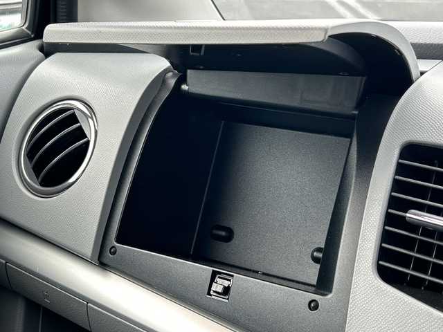 スズキ ワゴンＲ FX－LTD 千葉県 2011(平23)年 12.2万km パールホワイト 社外ナビ（ｃａｒｒｏｚｚｅｒｉａ　ＡＶＩＣ－ＭＲＺ０９）　シートカバー　ＬＥＤルームランプ　ＢＴ　スマートキー　フルセグ　ＥＴＣ　ＡＡＣ　レベライザー　社外マット　サイドバイザー　社外ＡＷ/社外ナビ（carrozzeria　AVIC-MRZ09）/シートカバー/ＬＥＤルームランプ/ＢＴ/スマートキー/フルセグ/ＥＴＣ/AAC/レベライザー/社外マット/サイドバイザー/社外AW