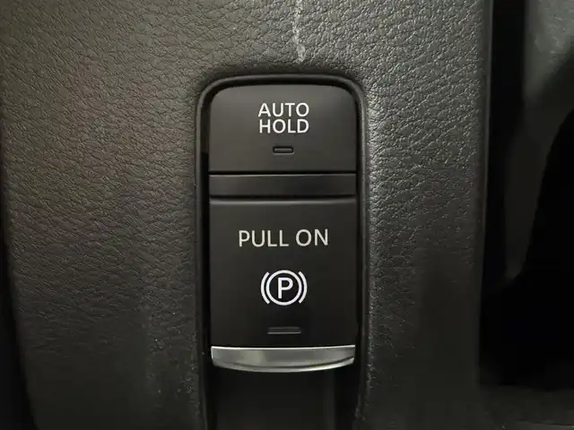 日産 セレナ ハイウェイスター V 愛知県 2023(令5)年 4.2万km ミディアムブルーメタリック 純正12.3インチナビ/アラウンドビューモニター/フルセグTV/フリップダウンモニター/プロパイロット/エマージェンシーブレーキ/ブラインドスポットワーニング/横滑り防止装置/ソナー機能/車線逸脱防止支援システム/オートライト/オートマチックハイビーム/LEDヘッドライト/LEDフォグランプ/インテリジェントルームミラー/後席サンシェード/ワイヤレス充電/両側パワースライドドア/ETC2.0/純正16インチアルミホイール/純正フロアマット/パドルシフト/プッシュスタート/スマートキー