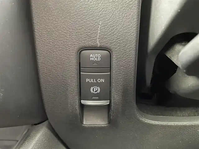 日産 セレナ ハイウェイスター V 福井県 2023(令5)年 4.2万km ミディアムブルーメタリック 純正12.3インチナビ/アラウンドビューモニター/フルセグTV/フリップダウンモニター/プロパイロット/エマージェンシーブレーキ/ブラインドスポットワーニング/横滑り防止装置/ソナー機能/車線逸脱防止支援システム/オートライト/オートマチックハイビーム/LEDヘッドライト/LEDフォグランプ/インテリジェントルームミラー/後席サンシェード/ワイヤレス充電/両側パワースライドドア/ETC2.0/純正16インチアルミホイール/純正フロアマット/パドルシフト/プッシュスタート/スマートキー