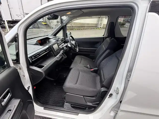 スズキ ワゴンＲ HYBRID FX リミテッド 長崎県 2019(令1)年 4.2万km ピュアホワイトP ワンオーナー/社外メモリナビ/（CD/DVD/BT/フルセグ）/バックカメラ/衝突軽減システム/レーンアシスト/ヘッドアップディスプレイ/ドライブレコーダー/オートライト/スマートキー/プッシュスタート/シートヒーター/ETC/純正14インチAW