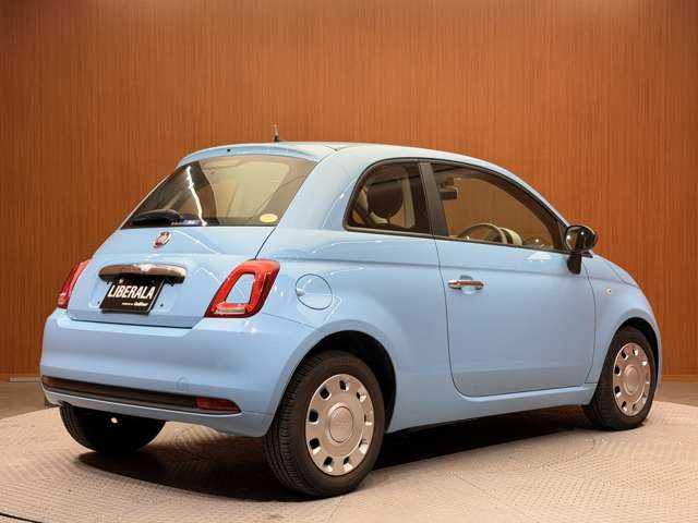 フィアット ５００ ツインエア ポップ 千葉県 2017(平29)年 4.6万km ブルーヴォラーレ 後期モデル　/ナビ　/ＴＶ　/バックカメラ　/Ｂｌｕｅｔｏｏｔｈ接続　/シェブロンストライプファブリックシート　/アイボリーエアコンパネル　/キーレス　/アイドリングストップ　/１オーナー　/ドラレコ　/ＥＴＣ