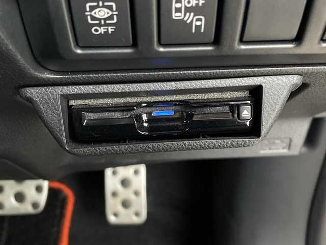 スバル フォレスター ハイブリッド アドバンス 鹿児島県 2018(平30)年 2.7万km クリスタルホワイトP 純正ナビ/（BT/フルセグTV）/アイサイト/パワーバックドア/ブラインドスポットモニター/4WD/パワーシート/ハーフレザーシート/シートヒーター/オートライト/バックカメラ/左サイドカメラ/フロントカメラ/スマートキー/プッシュスタート