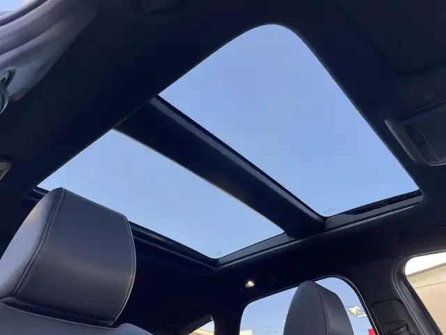 マツダ ＣＸ－６０ XD エクスクルーシブモード 群馬県 2023(令5)年 5.7万km ロジウムホワイトプレミアムメタリック 安全装備/・衝突軽減ブレーキ/・コーナーセンサー/・クルーズコントロール/・ブラインドスポットモニター/・レーンキープアシスト/・オートライト/・オートハイビーム/・横滑り防止/・SOSコール/メーカー純正ナビ/・AM/FM/フルセグTV/・Bluetooth/HDMI/・USB（タイプC2個）/360°ビューモニター/LEDヘッドライト/LEDフォグランプ/前席パワーシート/前席シートヒーター/前席エアシート/シートメモリー/パワーバックドア/オートホールド/電子パーキング/ETC/純正フロアマット/純正20インチアルミホイール/スマートキー/プッシュスタート