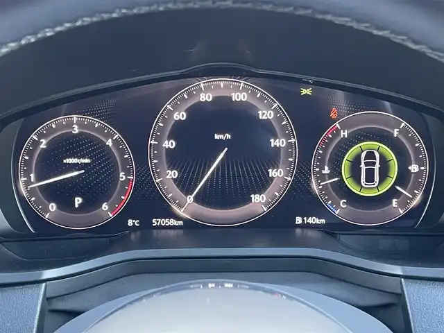 マツダ ＣＸ－６０ XD エクスクルーシブモード 群馬県 2023(令5)年 5.7万km ロジウムホワイトプレミアムメタリック 安全装備/・衝突軽減ブレーキ/・コーナーセンサー/・クルーズコントロール/・ブラインドスポットモニター/・レーンキープアシスト/・オートライト/・オートハイビーム/・横滑り防止/・SOSコール/メーカー純正ナビ/・AM/FM/フルセグTV/・Bluetooth/HDMI/・USB（タイプC2個）/360°ビューモニター/LEDヘッドライト/LEDフォグランプ/前席パワーシート/前席シートヒーター/前席エアシート/シートメモリー/パワーバックドア/オートホールド/電子パーキング/ETC/純正フロアマット/純正20インチアルミホイール/スマートキー/プッシュスタート